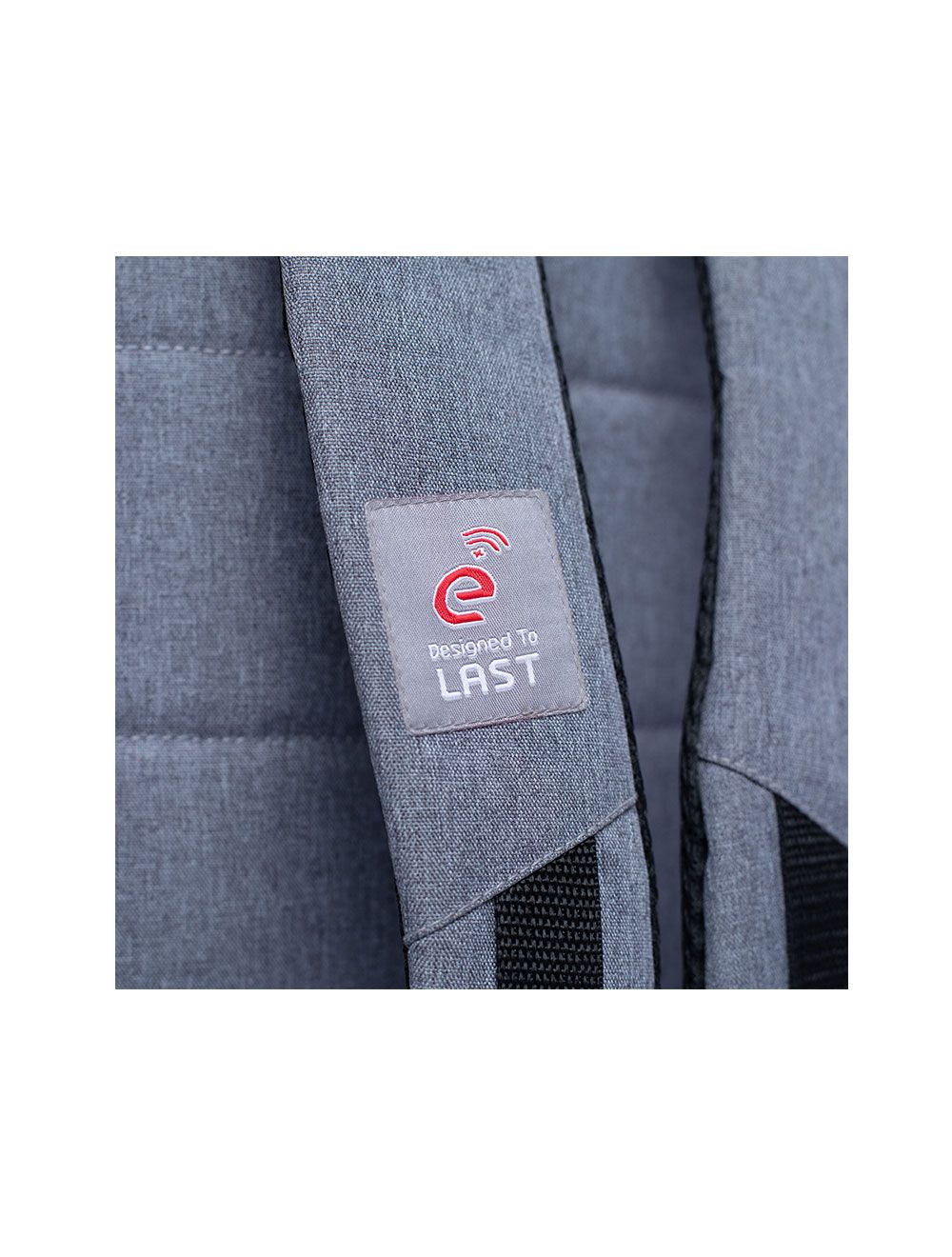 E-Train BG91A backpack organized interior and quick-access front pocket